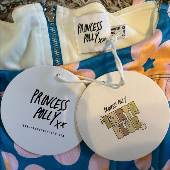 Princess Polly Top - Picture 2 of 3